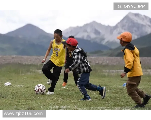 三个足球明星的孩子们如何在父母的光环下追寻自己的梦想